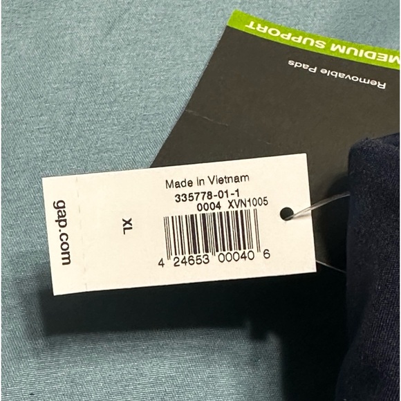 NWT GAP Fit Eclipse Sports Bra. NAVY XL - Picture 4 of 7